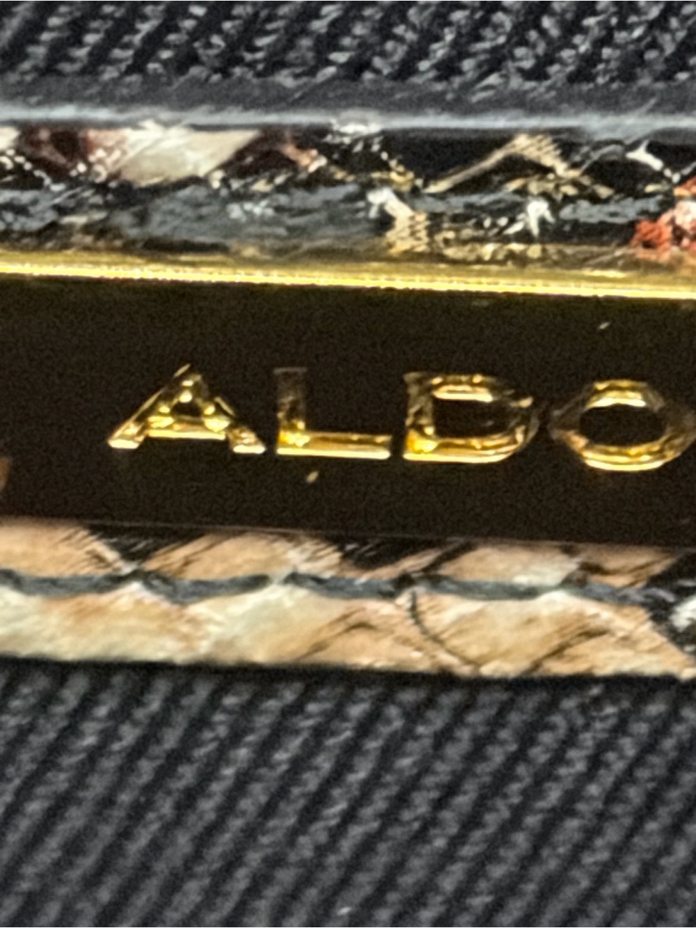 Aldo crossbody brown/orange/ cream faux snake skin pattern with chain - Picture 7 of 9